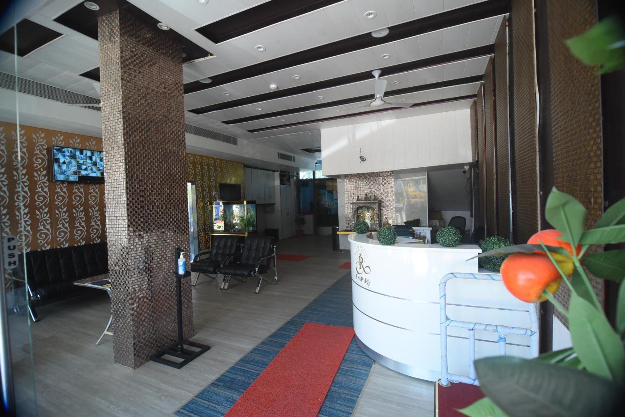 Hotel R Empire Revtree Davanagere Exterior foto